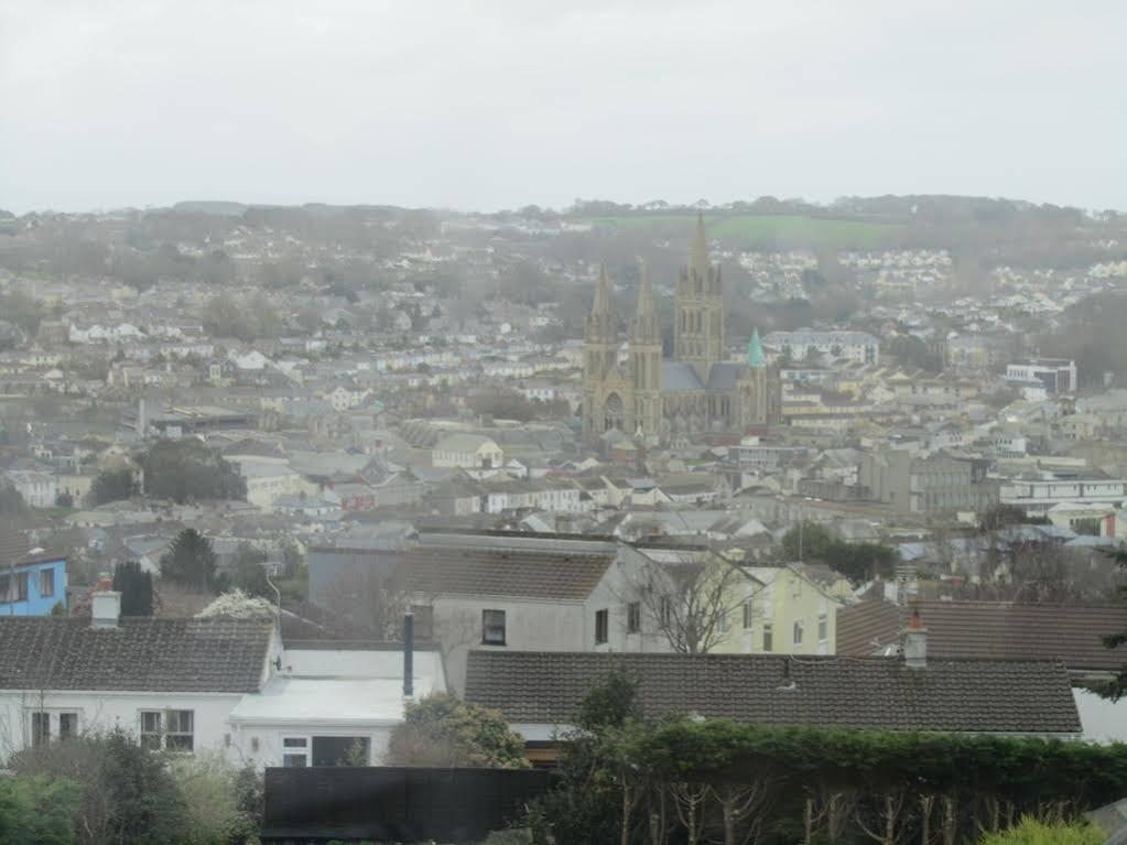 Donnington Guesthouse Truro Dış mekan fotoğraf
