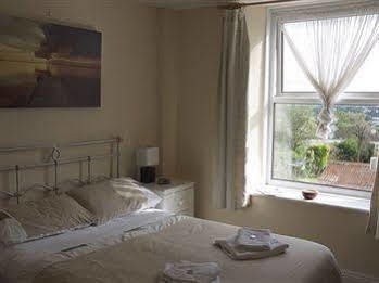 Donnington Guesthouse Truro Dış mekan fotoğraf